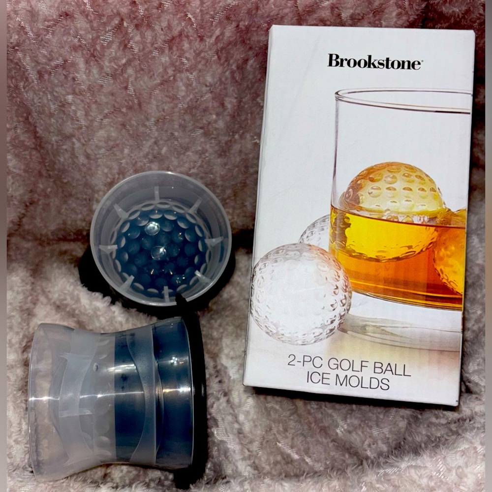 Brookstone 2 Piece Golf Ball Ice Mold
